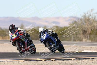 media/Dec-06-2025-CVMA (Sat) [[4a896cc04c]]/Race 6-Formula Twins-Formula 40 UL/